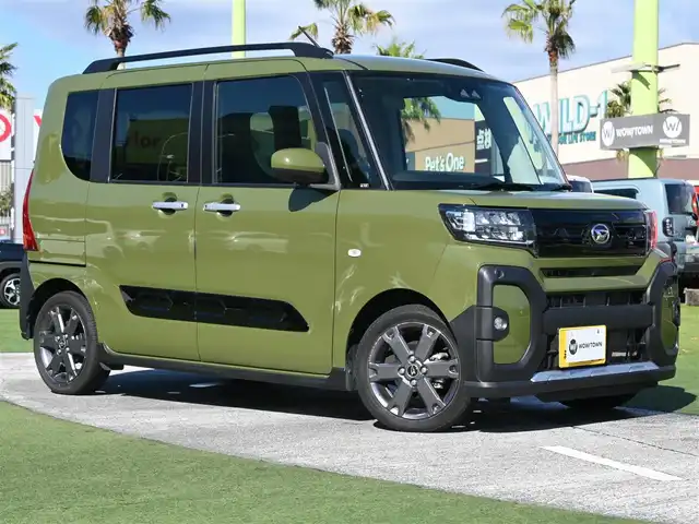 ダイハツ タント ファンクロスターボ 千葉県 2023(令5)年 5万km フォレストカーキメタリック 165/55R15/スマートアシストIII/エコアイドル/両側パワースライドドア/前席シートヒーター/社外メモリーナビ/地デジTV/【DVD/CD再生機能　Bluetooth接続】/バックカメラ/ドライブレコーダー（前後撮影）【ZDR-035】/ステアリングスイッチ/ETC/LEDヘッドライト/コーナーセンサー/純正15インチアルミホイル/サイド/カーテンエアバッグ/キーフリーシステム