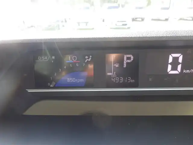 ダイハツ タント ファンクロスターボ 千葉県 2023(令5)年 5万km フォレストカーキメタリック 165/55R15/スマートアシストIII/エコアイドル/両側パワースライドドア/前席シートヒーター/社外メモリーナビ/地デジTV/【DVD/CD再生機能　Bluetooth接続】/バックカメラ/ドライブレコーダー（前後撮影）【ZDR-035】/ステアリングスイッチ/ETC/LEDヘッドライト/コーナーセンサー/純正15インチアルミホイル/サイド/カーテンエアバッグ/キーフリーシステム