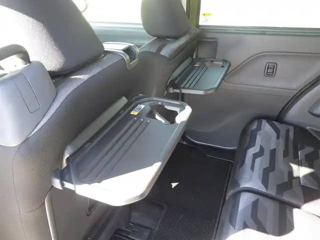 ダイハツ タント ファンクロスターボ 千葉県 2023(令5)年 5万km フォレストカーキメタリック 165/55R15/スマートアシストIII/エコアイドル/両側パワースライドドア/前席シートヒーター/社外メモリーナビ/地デジTV/【DVD/CD再生機能　Bluetooth接続】/バックカメラ/ドライブレコーダー（前後撮影）【ZDR-035】/ステアリングスイッチ/ETC/LEDヘッドライト/コーナーセンサー/純正15インチアルミホイル/サイド/カーテンエアバッグ/キーフリーシステム