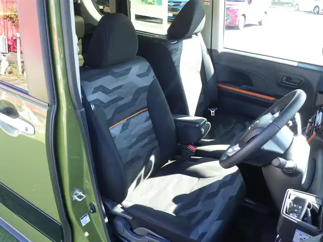 ダイハツ タント ファンクロスターボ 千葉県 2023(令5)年 5万km フォレストカーキメタリック 165/55R15/スマートアシストIII/エコアイドル/両側パワースライドドア/前席シートヒーター/社外メモリーナビ/地デジTV/【DVD/CD再生機能　Bluetooth接続】/バックカメラ/ドライブレコーダー（前後撮影）【ZDR-035】/ステアリングスイッチ/ETC/LEDヘッドライト/コーナーセンサー/純正15インチアルミホイル/サイド/カーテンエアバッグ/キーフリーシステム