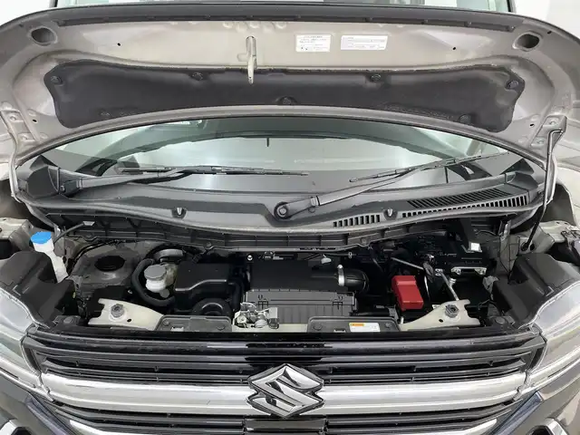 スズキ スペーシア カスタム HYBRID XS 大分県 2024(令6)年 0.7万km ブルーイッシュブラックパール3 純正メモリナビ/スズキセーフティーサポート/ヘッドアップディスプレイ/ステアリングヒーター/両側パワースライドドア/シートヒーター（前席）/USB入力端子/コーナーセンサー/純正アルミホイル15インチ/革巻ステアリング/革巻シフトノブ/プッシュスタート/スマートキー