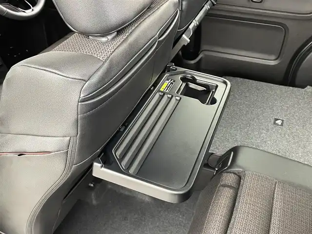 スズキ スペーシア カスタム HYBRID XS 大分県 2024(令6)年 0.7万km ブルーイッシュブラックパール3 純正メモリナビ/スズキセーフティーサポート/ヘッドアップディスプレイ/ステアリングヒーター/両側パワースライドドア/シートヒーター（前席）/USB入力端子/コーナーセンサー/純正アルミホイル15インチ/革巻ステアリング/革巻シフトノブ/プッシュスタート/スマートキー