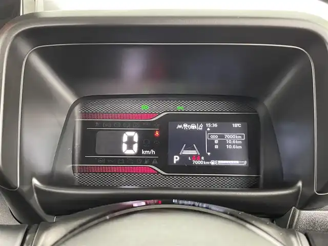 スズキ スペーシア カスタム HYBRID XS 大分県 2024(令6)年 0.7万km ブルーイッシュブラックパール3 純正メモリナビ/スズキセーフティーサポート/ヘッドアップディスプレイ/ステアリングヒーター/両側パワースライドドア/シートヒーター（前席）/USB入力端子/コーナーセンサー/純正アルミホイル15インチ/革巻ステアリング/革巻シフトノブ/プッシュスタート/スマートキー