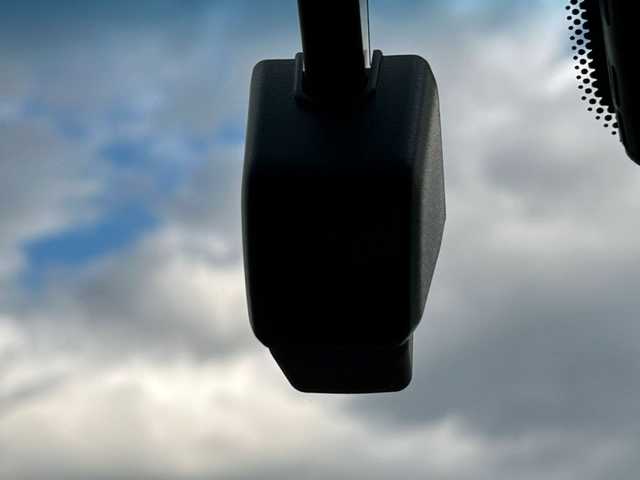 レクサス ＬＳ 500h バージョンL 茨城県 2021(令3)年 4.4万km グラファイトブラックガラスフレーク 純正ナビ/-(SD/TV/BT/AM/FM)/本革シート/衝突軽減システム/禁煙車/全方位カメラ/前後クリアランスソナー/ETC2.0/４WD/LEDヘッドライト/レーダークルーズコントロール/全席パワーシート/パドルシフト/プッシュスタート/前席シートヒーター・エアシート/ドライブレコーダー/純正19インチアルミホイール/純正19インチアルミホイールサマータイヤ積載/ブラインドスポットモニター/オートブレーキホールド/電動パーキングブレーキ/電動格納ミラー/アイドリングストップ