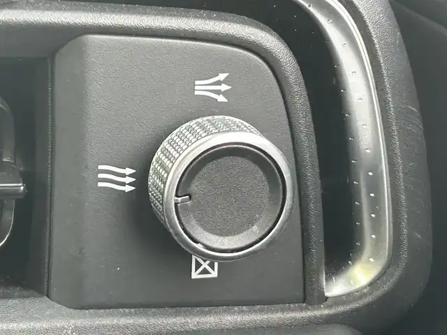 ホンダ ヴェゼル ハイブリッド e:HEV Z 岡山県 2021(令3)年 8.3万km クリスタルブラックパール 純正9インチナビ/（AM/FM/CarPlay/TV/BT）/バックカメラ/ハーフレザーシート/D/N席シートヒーター/ホンダセンシング/・衝突軽減ブレーキ/・アダプティブクルーズコントロール/・クリアランスソナー/・パーキングサポートブレーキ/・標識認識システム/・ヒルディセントコントロール/ビルトインETC2.0/ワイヤレス充電/純正18インチアルミホイール/パワーバックドア/LEDヘッドライト/スマートキー