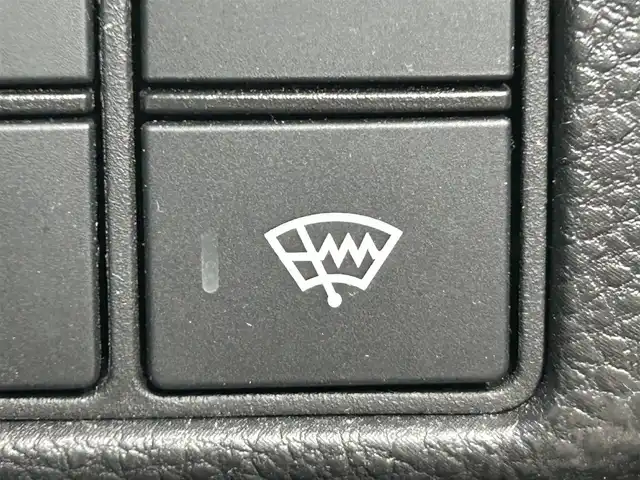 ホンダ ヴェゼル ハイブリッド e:HEV Z 岡山県 2021(令3)年 8.3万km クリスタルブラックパール 純正9インチナビ/（AM/FM/CarPlay/TV/BT）/バックカメラ/ハーフレザーシート/D/N席シートヒーター/ホンダセンシング/・衝突軽減ブレーキ/・アダプティブクルーズコントロール/・クリアランスソナー/・パーキングサポートブレーキ/・標識認識システム/・ヒルディセントコントロール/ビルトインETC2.0/ワイヤレス充電/純正18インチアルミホイール/パワーバックドア/LEDヘッドライト/スマートキー