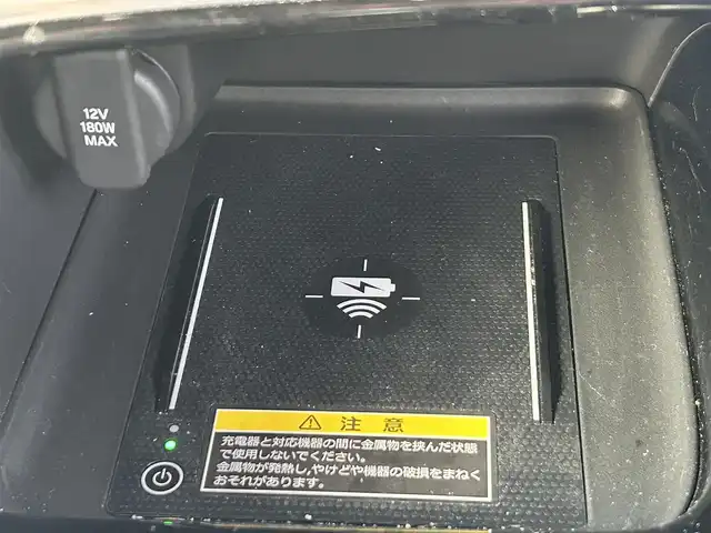 ホンダ ヴェゼル ハイブリッド e:HEV Z 岡山県 2021(令3)年 8.3万km クリスタルブラックパール 純正9インチナビ/（AM/FM/CarPlay/TV/BT）/バックカメラ/ハーフレザーシート/D/N席シートヒーター/ホンダセンシング/・衝突軽減ブレーキ/・アダプティブクルーズコントロール/・クリアランスソナー/・パーキングサポートブレーキ/・標識認識システム/・ヒルディセントコントロール/ビルトインETC2.0/ワイヤレス充電/純正18インチアルミホイール/パワーバックドア/LEDヘッドライト/スマートキー