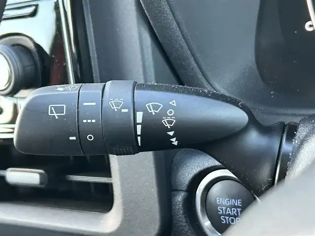 トヨタ シエンタ Z 茨城県 2023(令5)年 2.1万km スカーレットメタリック ワンオーナー/純正ディスプレイオーディオ/　(AM/FM/USB/Bluetooth)/全方位カメラ/純正前後ドライブレコーダー/追従型クルーズコントロール/トヨタセーフティセンス/両側パワースライドドア/ビルトインETC2.0/LEDヘッドライト/クリアランスソナー/レーンキープアシスト/オートライト/パワーステアリング/W+サイドエアバック/純正フロアマット