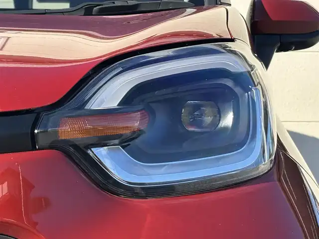 トヨタ シエンタ Z 茨城県 2023(令5)年 2.1万km スカーレットメタリック ワンオーナー/純正ディスプレイオーディオ/　(AM/FM/USB/Bluetooth)/全方位カメラ/純正前後ドライブレコーダー/追従型クルーズコントロール/トヨタセーフティセンス/両側パワースライドドア/ビルトインETC2.0/LEDヘッドライト/クリアランスソナー/レーンキープアシスト/オートライト/パワーステアリング/W+サイドエアバック/純正フロアマット