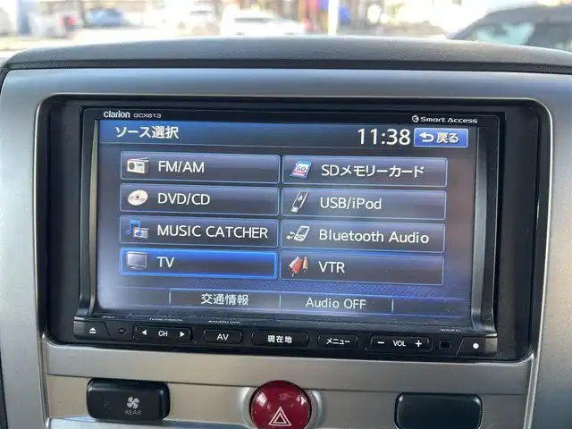 三菱 デリカＤ：５ D－Power package 埼玉県 2014(平26)年 10.2万km ウォームホワイトパール ・パートタイム４WD　/・7人乗り　/・ディーラー点検記録H27:28:29:30:R2:R6年有り　/・純正ナビフルセグTV　BT　DVD　/・バックカメラ　/・ETC　/・前後ドライブレコーダー　/・クルーズコントロール　/・パドルシフト/・前席シートヒーター/・オートライト/・HIDヘットライト/・純正18インチアルミ/・保証書/・取説