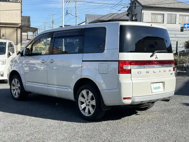 三菱 デリカＤ：５ D－Power package 埼玉県 2014(平26)年 10.2万km ウォームホワイトパール ・パートタイム４WD　/・7人乗り　/・ディーラー点検記録H27:28:29:30:R2:R6年有り　/・純正ナビフルセグTV　BT　DVD　/・バックカメラ　/・ETC　/・前後ドライブレコーダー　/・クルーズコントロール　/・パドルシフト/・前席シートヒーター/・オートライト/・HIDヘットライト/・純正18インチアルミ/・保証書/・取説