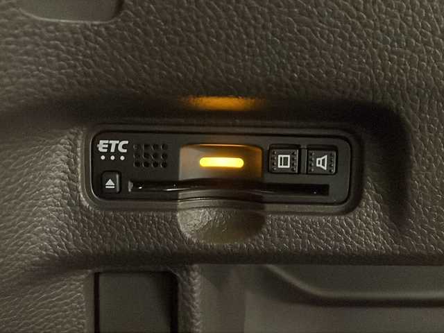 ホンダ Ｎ ＢＯＸ G･Lターボ Hセンシング カッパーブラウンスタイル 熊本県 2019(平31)年 7.6万km プラチナホワイトパール 純正ＳＤナビ/フルセグＴＶ／Ｂｌｕｅｔｏｏｔｈ/バックカメラ/ホンダセンシング/両側パワースライドドア/レーダークルーズコントロール/レーンキープアシスト/オートライト/パドルシフト/ＥＴＣ/スマートキー/プッシュスタート/ＬＥＤヘッドライト/横滑り防止装置