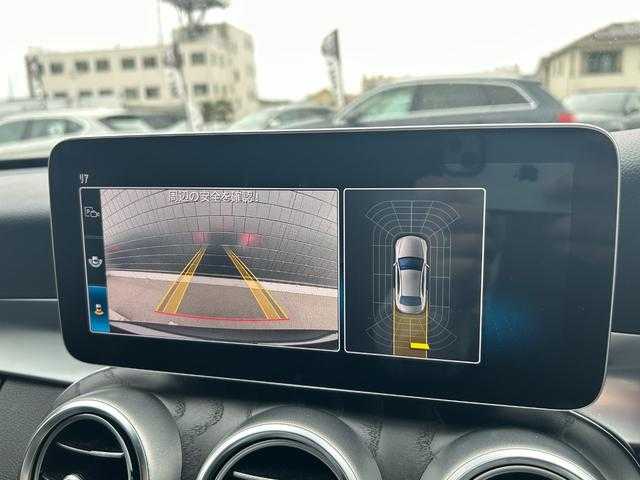 メルセデス・ベンツ Ｃ２２０ｄ アバンギャルド　AMGライン 埼玉県 2018(平30)年 5.6万km オブシディアンブラック 黒革シート　/レーダーセーフティＰＫＧ　/シートヒーター　/パワーシート　/純正ナビ　/バックカメラ　/地デジ　/ブラインドスポットモニター　/ＡＣＣ　/ＥＴＣ　/キーレスゴー　/ＡｐｐｌｅＣａｒＰｌａｙ対応