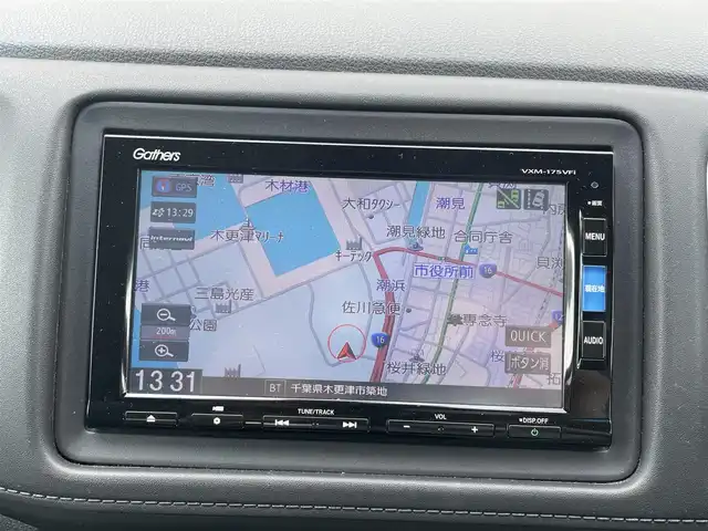 ホンダ ヴェゼル ハイブリッド Z ホンダセンシング 千葉県 2016(平28)年 2.5万km プレミアムクリスタルレッドM 純正ナビ/   フルセグTV/CD/DVD/Bluetooth/USB/バックモニター/衝突軽減ブレーキ/横滑り防止装置/前席シートヒーター/レーダークルーズコントロール/レーンキープアシスト/アイドリングストップ/ステアリングスイッチ/純正17インチアルミホイール/純正フロアマット/プッシュスタート/スマートキー/ハーフレザー/ＥＴＣ/ＬＥＤ/禁煙車