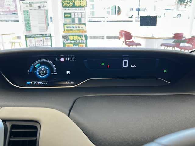 日産 セレナ e－パワー ハイウェイスター V 岐阜県 2022(令4)年 3.9万km ブリリアントホワイトパール ワンオーナー/純正１０インチナビ /全周囲モニター/フリップダウンモニター/インテリジェントルームミラー/プロパイロット/両側パワースライドドア/リアオートエアコン/３列目ヒーターダクト/純正ドライブレコーダー/ETC/LEDヘッドライト/保証書/取扱説明書/ナビ取説
