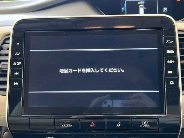 日産 セレナ e－パワー ハイウェイスター V 岐阜県 2022(令4)年 3.9万km ブリリアントホワイトパール ワンオーナー/純正１０インチナビ /全周囲モニター/フリップダウンモニター/インテリジェントルームミラー/プロパイロット/両側パワースライドドア/リアオートエアコン/３列目ヒーターダクト/純正ドライブレコーダー/ETC/LEDヘッドライト/保証書/取扱説明書/ナビ取説