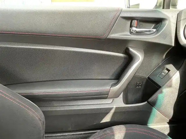 トヨタ ８６ GT 大阪府 2013(平25)年 12.7万km クリスタルブラックシリカ ＊機関系不良のためAA出品予定/・社外ナビ（AM/FM/CD/DVD/SD/BT)/・フルセグテレビ/・バックカメラ/・ETC/・パドルシフト/・プッシュスタート/・フォグランプ/・バイザー/・純正マット