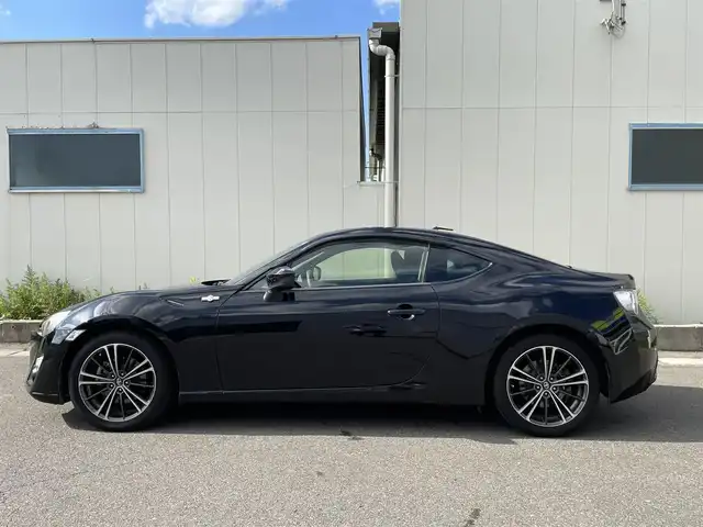 トヨタ ８６ GT 大阪府 2013(平25)年 12.7万km クリスタルブラックシリカ ＊機関系不良のためAA出品予定/・社外ナビ（AM/FM/CD/DVD/SD/BT)/・フルセグテレビ/・バックカメラ/・ETC/・パドルシフト/・プッシュスタート/・フォグランプ/・バイザー/・純正マット