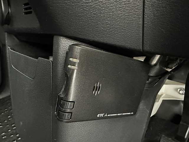 日産 ルークス HWS X アーバンクロム 広島県 2021(令3)年 4.1万km ホワイトパール 純正9インチナビ/アラウンドビューモニター/ETC/前後ドライブレコーダー（ZDR-015）/片側パワースライドドア/純正14インチアルミホイール/純正フロアマット/ドアバイザー/後席サンシェード/電動格納ミラー/ウインカーミラー/前後コーナーセンサー/LEDヘッドライト/フォグ/合皮シート/スマートキー/スペアキー