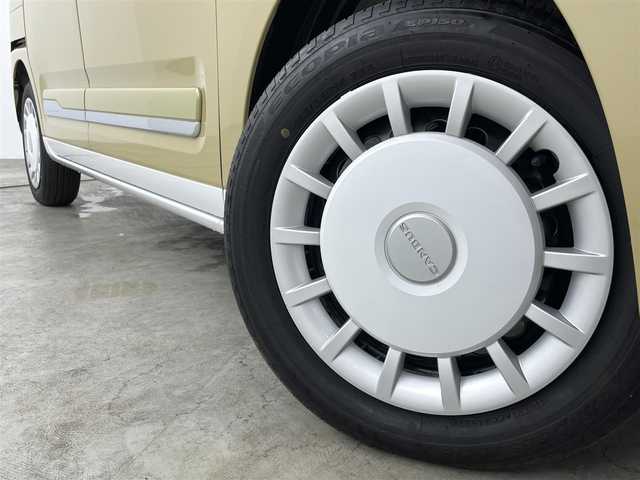 ダイハツ ムーヴ キャンバス ストライプス G 福島県 2022(令4)年 0.5万km シャイニングホワイトパール/サンドベージュメタリック スマートアシスト　/・車線逸脱警報/・衝突軽減システム/・オートハイビーム/・コーナーセンサー/純正ナビゲーション/【AM/FM/DVD/CD/Bluetooth/フルセグ】/型番:NMZN-W72D/全方位カメラ　/ドラレコ　/ＥＴＣ2.0　/両側パワースライドドア　/シートヒーター　/電子パーキング　/・ブレーキホールド　/プッシュスタート　/・スマートキー　/・スペアキー　/LEDライト　/・オートライト