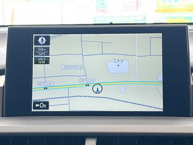 レクサス ＮＸ 300h Fスポーツ 岐阜県 2015(平27)年 4.3万km スターライトブラックガラスフレーク 純正ナビ/Bluetooth/フルセグTV/バックカメラ/サイドカメラ/ヘッドアップディスプレイ/レーンディバーチャーアラート/シートヒーター/ステアリングヒーター/パワーシート/シートメモリー/ベンチレーション/パワーバックドア/クルーズコントロール/パドルシフト/電子パーキングブレーキ/オートホールド/オートマチックハイビーム/ETC