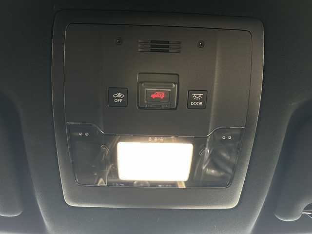 レクサス ＮＸ 300h Fスポーツ 岐阜県 2015(平27)年 4.3万km スターライトブラックガラスフレーク 純正ナビ/Bluetooth/フルセグTV/バックカメラ/サイドカメラ/ヘッドアップディスプレイ/レーンディバーチャーアラート/シートヒーター/ステアリングヒーター/パワーシート/シートメモリー/ベンチレーション/パワーバックドア/クルーズコントロール/パドルシフト/電子パーキングブレーキ/オートホールド/オートマチックハイビーム/ETC