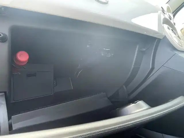 フィアット ５００ ツインエア ラウンジ 静岡県 2018(平30)年 3.9万km ボサノバホワイト ガラスルーフ /ディスプレイオーディオBluetooth/HIDヘッドライト/１５インチアルミホイール/キーレス/ETC/社外AWスタッドレスあり
