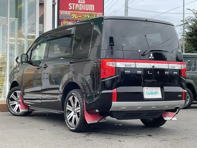 三菱 デリカＤ：５ G パワーパッケージ 道央・札幌 2020(令2)年 4.4万km ダイヤモンドブラックマイカ ・4WD/・衝突軽減ブレーキ/・両側パワースライドドア/・SD社外ナビ/CD&DVD&SD&BT&フルセグTV/・バックカメラ/・フリップダウンモニター/・パワーバックドア/・パワーシート(運転席のみ)/・助手席側オートロングステップ/・ウォークスルー/・ドライブレコーダー(前方のみ)/・横滑り防止装置/・ETC/・アイドリングストップ/・クルーズコントロール(追従走行あり)/・前席シートヒーター/・前席バニティミラー(両側ライト付)/・パドルシフト/・100V充電(後席のみ)/・前席AAC後席AC/・スペアキー1本/・スマートキー/・ドアバイザー/・オートライト/・オートマチックハイビーム/・レーンキープアシスト/・プッシュスタート/・パワーウィンドウ/・フォグランプ/・ウィンカーミラー