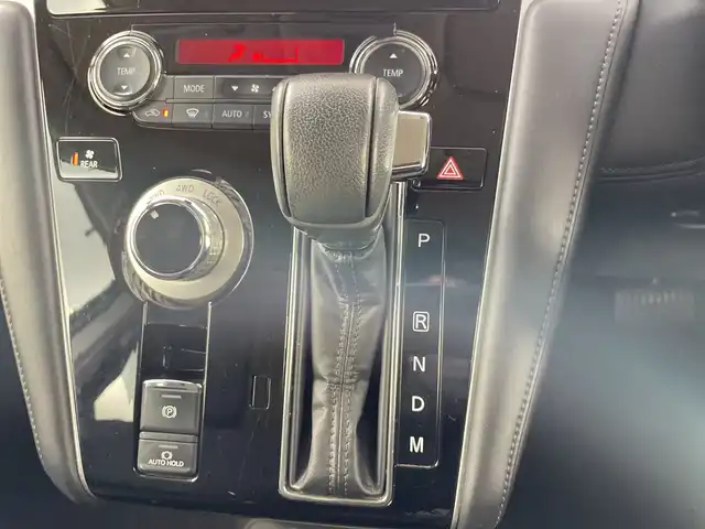 三菱 デリカＤ：５ G パワーパッケージ 道央・札幌 2020(令2)年 4.7万km ダイヤモンドブラックマイカ ・４WD/ディーゼルターボ/・衝突被害軽減システム/・純正ナビ/・DVD.CD.SD.Bluetooth/・バックカメラ /・フリップダウン モニター/・両側パワースライドドア /・パワーバックドア /・運転席/助手席シートヒーター/・オートステップ/・レーダークルーズコントロール/・パドルシフト/・All-terrain T/A タイヤ