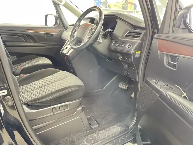 三菱 デリカＤ：５ G パワーパッケージ 道央・札幌 2020(令2)年 4.7万km ダイヤモンドブラックマイカ ・４WD/ディーゼルターボ/・衝突被害軽減システム/・純正ナビ/・DVD.CD.SD.Bluetooth/・バックカメラ /・フリップダウン モニター/・両側パワースライドドア /・パワーバックドア /・運転席/助手席シートヒーター/・オートステップ/・レーダークルーズコントロール/・パドルシフト/・All-terrain T/A タイヤ