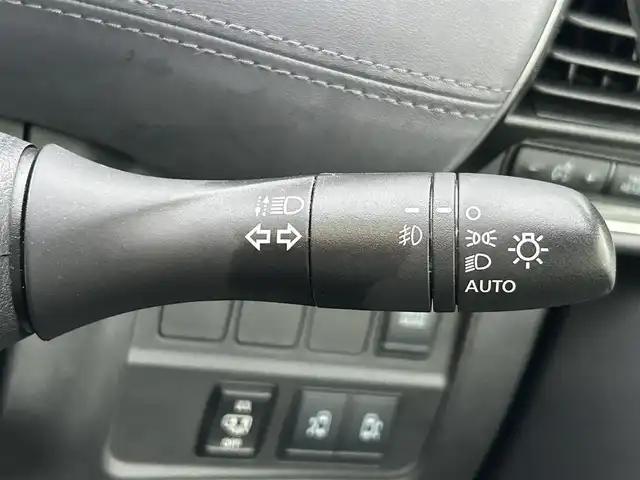 日産 セレナ e－パワー ハイウェイスター V 兵庫県 2020(令2)年 5.7万km ブリリアントホワイトパール 純正10インチナビ/フリップダウンモニター/フルセグ/BT/CD/DVD/BD/アラウンドビュー/プロパイロット/両側パワースライドドア/純正前後ドラレコ/パーキングアシスト/ステアリングスイッチ/ETC/オートホールド
