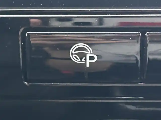 日産 セレナ e－パワー ハイウェイスター V 兵庫県 2020(令2)年 5.7万km ブリリアントホワイトパール 純正10インチナビ/フリップダウンモニター/フルセグ/BT/CD/DVD/BD/アラウンドビュー/プロパイロット/両側パワースライドドア/純正前後ドラレコ/パーキングアシスト/ステアリングスイッチ/ETC/オートホールド