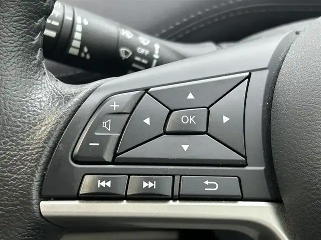 日産 セレナ e－パワー ハイウェイスター V 兵庫県 2020(令2)年 5.7万km ブリリアントホワイトパール 純正10インチナビ/フリップダウンモニター/フルセグ/BT/CD/DVD/BD/アラウンドビュー/プロパイロット/両側パワースライドドア/純正前後ドラレコ/パーキングアシスト/ステアリングスイッチ/ETC/オートホールド