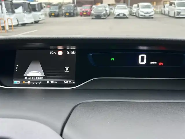 日産 セレナ e－パワー ハイウェイスター V 兵庫県 2020(令2)年 5.7万km ブリリアントホワイトパール 純正10インチナビ/フリップダウンモニター/フルセグ/BT/CD/DVD/BD/アラウンドビュー/プロパイロット/両側パワースライドドア/純正前後ドラレコ/パーキングアシスト/ステアリングスイッチ/ETC/オートホールド