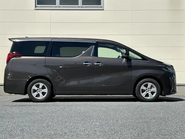 トヨタ アルファード X 茨城県 2022(令4)年 3.4万km グラファイトM 純正ディスプレイオーディオ/バックカメラ/ビルドインＥＴＣ２．０/ツインムーンルーフ/前方ドライブレコーダー/パワーシート/レーダークルーズコントロール/両側パワースライドドア/クリアランスソナー/8人乗り/純正アルミホイール/LEDヘッドライト