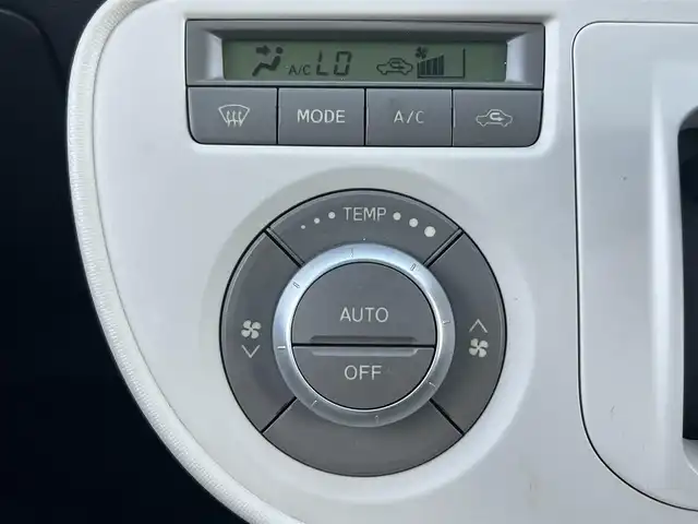 ダイハツ ミラ ココア プラスX 群馬県 2014(平26)年 5.9万km コットンアイボリー 社外ナビ(FM/AM/CD/SD)/TV/ETC/リモコンキー/純正ドアバイザー/フロアマット/純正ホイールキャップ/ウインカーミラー/アイドリングストップ/保証書/取扱説明書