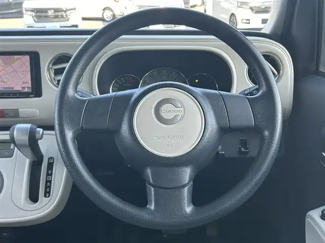 ダイハツ ミラ ココア プラスX 群馬県 2014(平26)年 5.9万km コットンアイボリー 社外ナビ(FM/AM/CD/SD)/TV/ETC/リモコンキー/純正ドアバイザー/フロアマット/純正ホイールキャップ/ウインカーミラー/アイドリングストップ/保証書/取扱説明書