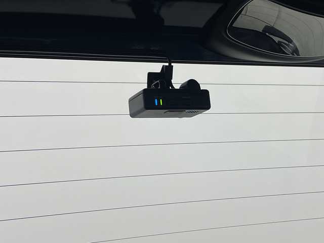 スズキ スペーシア ギア HYBRID XZ 埼玉県 2020(令2)年 4.7万km デニムブルー ガンメタリック 2トーン 純正ナビ　/　（TV/CD/DVD/BT/USB）/ドライブレコーダー/ビルトインＥＴＣ　/前席シートヒーター　/コーナーセンサー　/両側電動スライドドア　/レーダークルーズコントロール　/レーンキープアシスト　/革巻きハンドル　/ＬＥＤヘッドライト　/フォグランプ/ウインカーミラー/ルーフレール　/ドアバイザー