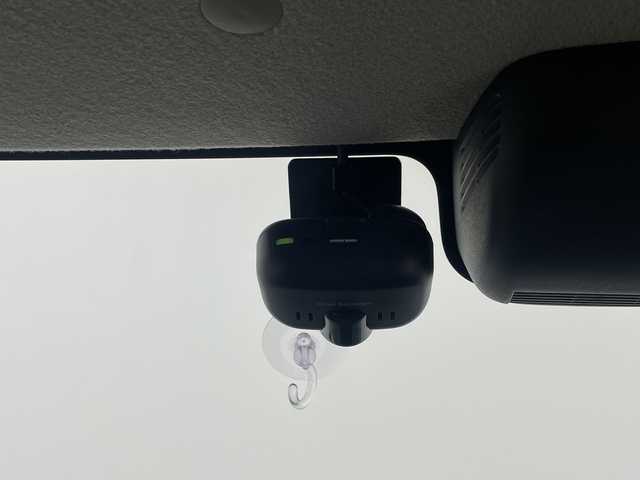 スズキ スペーシア ギア HYBRID XZ 埼玉県 2020(令2)年 4.7万km デニムブルー ガンメタリック 2トーン 純正ナビ　/　（TV/CD/DVD/BT/USB）/ドライブレコーダー/ビルトインＥＴＣ　/前席シートヒーター　/コーナーセンサー　/両側電動スライドドア　/レーダークルーズコントロール　/レーンキープアシスト　/革巻きハンドル　/ＬＥＤヘッドライト　/フォグランプ/ウインカーミラー/ルーフレール　/ドアバイザー