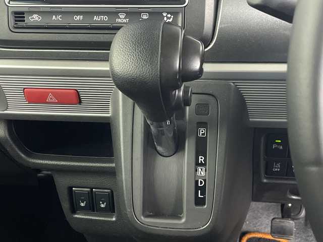 スズキ スペーシア ギア HYBRID XZ 埼玉県 2020(令2)年 4.7万km デニムブルー ガンメタリック 2トーン 純正ナビ　/　（TV/CD/DVD/BT/USB）/ドライブレコーダー/ビルトインＥＴＣ　/前席シートヒーター　/コーナーセンサー　/両側電動スライドドア　/レーダークルーズコントロール　/レーンキープアシスト　/革巻きハンドル　/ＬＥＤヘッドライト　/フォグランプ/ウインカーミラー/ルーフレール　/ドアバイザー