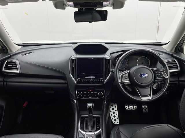 スバル フォレスター ハイブリッド アドバンス 茨城県 2019(令1)年 6.7万km クリスタルホワイトP 純正ナビ/フルセグTV/バックカメラ/ETC/ドライブレコーダー/BSM/追従クルーズコントロール/パドルシフト/電動リアゲート/シートヒーター/コーナーセンサー/LEDヘッドライト