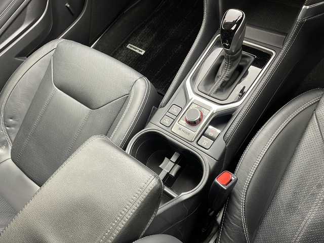 スバル フォレスター ハイブリッド アドバンス 茨城県 2019(令1)年 6.7万km クリスタルホワイトP 純正ナビ/フルセグTV/バックカメラ/ETC/ドライブレコーダー/BSM/追従クルーズコントロール/パドルシフト/電動リアゲート/シートヒーター/コーナーセンサー/LEDヘッドライト