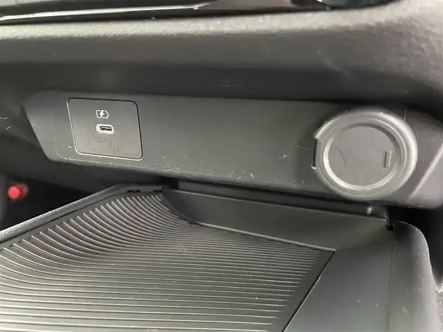 日産 ノート X 富山県 2024(令6)年 3.8万km ピュアホワイトパール 純正9型ナビ【MM223-L】/（AM/FM/USB/SD/BT）/フルセグＴＶ/衝突被害軽減ブレーキ/コーナーセンサー前後/オートLEDヘッドライト/横滑り防止装置/ETC/ドライブレコーダー/スマートキー/プッシュスタート/純正フロアマット/取扱説明書