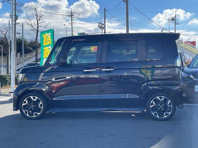 ホンダ Ｎ ＢＯＸ カスタム G EX ターボ ホンダセンシング 長野県 2018(平30)年 6万km クリスタルブラックパール 禁煙車/ターボ過給機/純正8インチナビ【VXU-185NBi】/(FM/AM/Bluetooth/フルセグTV/CD/DVD)/前後ドライブレコーダー/COMTECレーダー/ホンダセンシング/・衝突被害軽減システム/・レーンキープアシスト/・追従機能付きクルーズコントロール/両側電動スライドドア/バックカメラ/ETC/後方コーナーセンサー/純正フロアマット/ハーフレザーシート/LEDヘッドライト/AAC/オートライト/スマートキー/プッシュスタート/ドアバイザー/フォグランプ/カーテンエアバッグ/サイドエアバッグ/ABS/横滑り防止装置/イモビライザー/パワーウインドウ/パワーステアリング