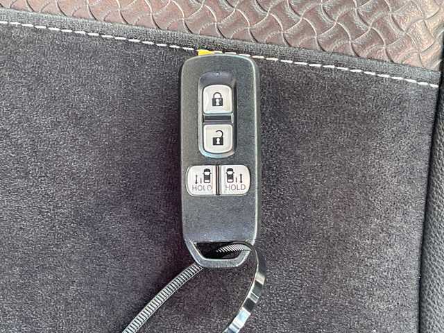 ホンダ Ｎ ＢＯＸ カスタム G EX ターボ ホンダセンシング 長野県 2018(平30)年 6万km クリスタルブラックパール 禁煙車/ターボ過給機/純正8インチナビ【VXU-185NBi】/(FM/AM/Bluetooth/フルセグTV/CD/DVD)/前後ドライブレコーダー/COMTECレーダー/ホンダセンシング/・衝突被害軽減システム/・レーンキープアシスト/・追従機能付きクルーズコントロール/両側電動スライドドア/バックカメラ/ETC/後方コーナーセンサー/純正フロアマット/ハーフレザーシート/LEDヘッドライト/AAC/オートライト/スマートキー/プッシュスタート/ドアバイザー/フォグランプ/カーテンエアバッグ/サイドエアバッグ/ABS/横滑り防止装置/イモビライザー/パワーウインドウ/パワーステアリング