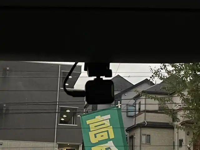 トヨタ アルファード 240S タイプゴールドⅡ 埼玉県 2014(平26)年 6.1万km ブラック ワンオーナー/ツインムーンルーフ/純正ナビTV/純正フリップダウンモニター/バックカメラ/ビルトインETC/前方ドライブレコーダー/ハーフレザーシート/両側パワースライドドア/パワーバックドア/クルーズコントロール/クリアランスソナー/社外18インチアルミ/純正AW＋スタッドレス車載/プッシュスタート/スマートキー/保証書付整備手帳/取扱説明書