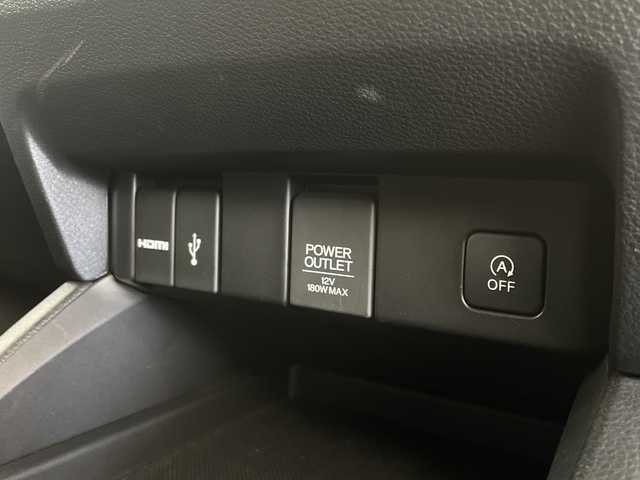 ホンダ オデッセイ アブソルート 愛知県 2021(令3)年 3万km プレミアムヴィーナスブラックP /純正10インチナビ//CD DVD BT フルセグTV FM AM//AppleCarPlay AndroidAuto//アラウンドビューモニター//アダプティブクルーズコントロール//両側パワースライドドア//前後ドライブレコーダー//運転席8ウェイパワーシート//ハーフレザーシート//セカンドシートオットマン//LEDオートヘッドライト//前後シーケンシャルウインカー//前後コーナーセンサー//ホンダセンシング//CMBS衝突軽減ブレーキ//レーンキープアシスト//誤発進抑制機能//ヒルスタートアシスト機能//Hondaスマートパーキングアシストシステム//エコアシストECONモード//ISOFIX//リアクーラー//純正ドアバイザー//純正フロアマット//木目調インストルメントパネル//木目調フロントドアパネル//本革巻ステアリングホイール//スマートキー//スペアキー