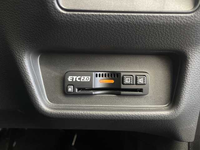 ホンダ オデッセイ アブソルート 愛知県 2021(令3)年 3万km プレミアムヴィーナスブラックP /純正10インチナビ//CD DVD BT フルセグTV FM AM//AppleCarPlay AndroidAuto//アラウンドビューモニター//アダプティブクルーズコントロール//両側パワースライドドア//前後ドライブレコーダー//運転席8ウェイパワーシート//ハーフレザーシート//セカンドシートオットマン//LEDオートヘッドライト//前後シーケンシャルウインカー//前後コーナーセンサー//ホンダセンシング//CMBS衝突軽減ブレーキ//レーンキープアシスト//誤発進抑制機能//ヒルスタートアシスト機能//Hondaスマートパーキングアシストシステム//エコアシストECONモード//ISOFIX//リアクーラー//純正ドアバイザー//純正フロアマット//木目調インストルメントパネル//木目調フロントドアパネル//本革巻ステアリングホイール//スマートキー//スペアキー