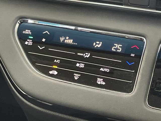 ホンダ オデッセイ アブソルート 愛知県 2021(令3)年 3万km プレミアムヴィーナスブラックP /純正10インチナビ//CD DVD BT フルセグTV FM AM//AppleCarPlay AndroidAuto//アラウンドビューモニター//アダプティブクルーズコントロール//両側パワースライドドア//前後ドライブレコーダー//運転席8ウェイパワーシート//ハーフレザーシート//セカンドシートオットマン//LEDオートヘッドライト//前後シーケンシャルウインカー//前後コーナーセンサー//ホンダセンシング//CMBS衝突軽減ブレーキ//レーンキープアシスト//誤発進抑制機能//ヒルスタートアシスト機能//Hondaスマートパーキングアシストシステム//エコアシストECONモード//ISOFIX//リアクーラー//純正ドアバイザー//純正フロアマット//木目調インストルメントパネル//木目調フロントドアパネル//本革巻ステアリングホイール//スマートキー//スペアキー