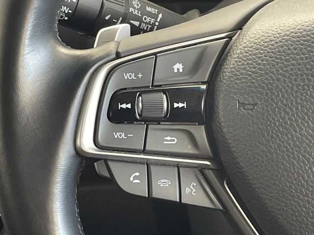 ホンダ オデッセイ アブソルート 愛知県 2021(令3)年 3万km プレミアムヴィーナスブラックP /純正10インチナビ//CD DVD BT フルセグTV FM AM//AppleCarPlay AndroidAuto//アラウンドビューモニター//アダプティブクルーズコントロール//両側パワースライドドア//前後ドライブレコーダー//運転席8ウェイパワーシート//ハーフレザーシート//セカンドシートオットマン//LEDオートヘッドライト//前後シーケンシャルウインカー//前後コーナーセンサー//ホンダセンシング//CMBS衝突軽減ブレーキ//レーンキープアシスト//誤発進抑制機能//ヒルスタートアシスト機能//Hondaスマートパーキングアシストシステム//エコアシストECONモード//ISOFIX//リアクーラー//純正ドアバイザー//純正フロアマット//木目調インストルメントパネル//木目調フロントドアパネル//本革巻ステアリングホイール//スマートキー//スペアキー